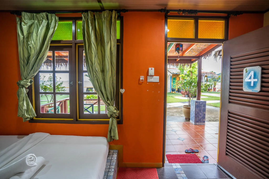 Lost Paradise Resort