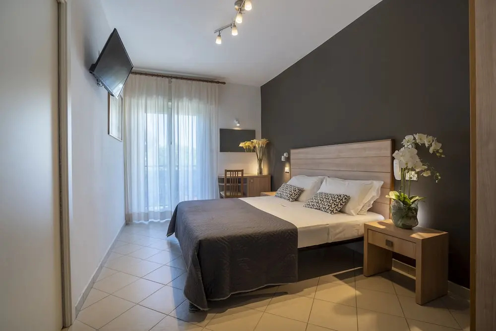Comfort Double room with balcony (full double bed)