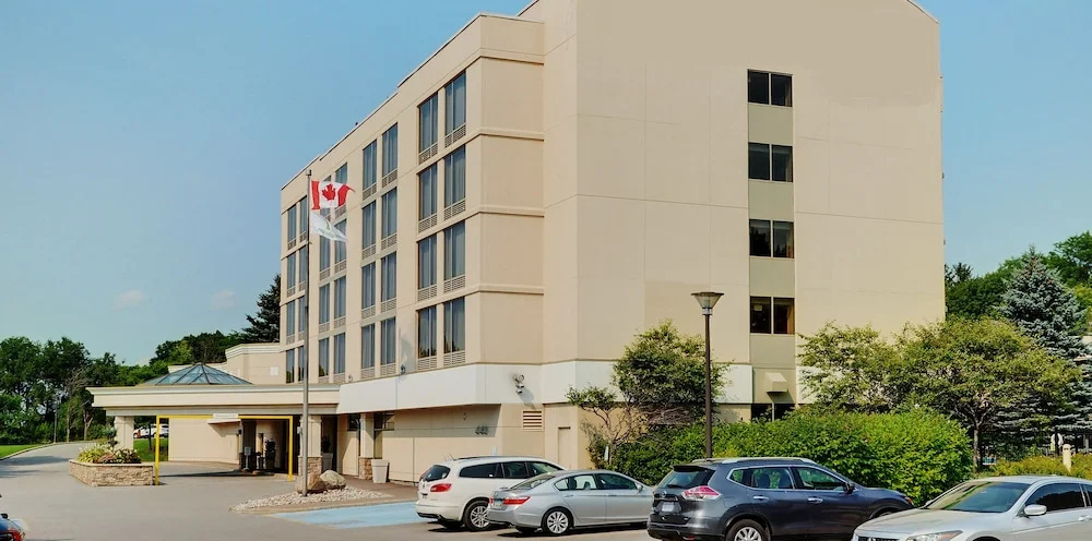 Holiday Inn Hotel & Conference Centre