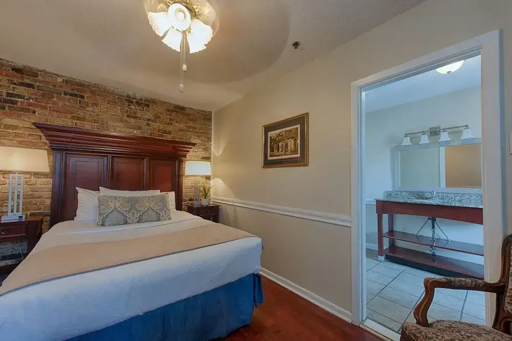 Hotel St. Pierre®, a French Quarter Inns® Hotel - Chambres