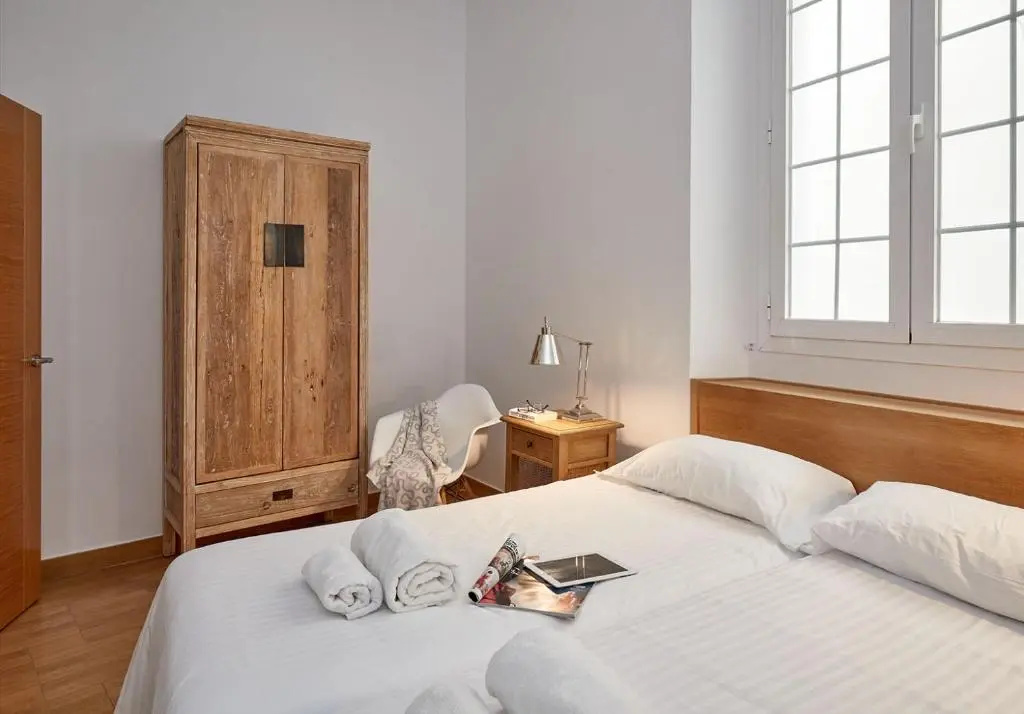 2 Bedrooms Deluxe Apartment
