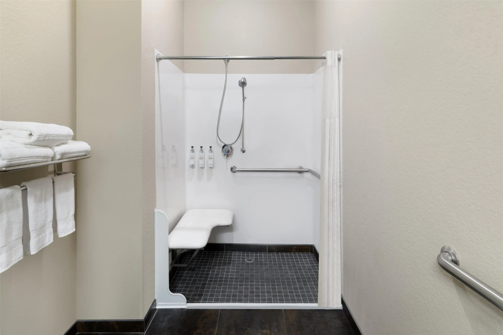 Best Western Premier Crown Chase Inn & Suites - Général