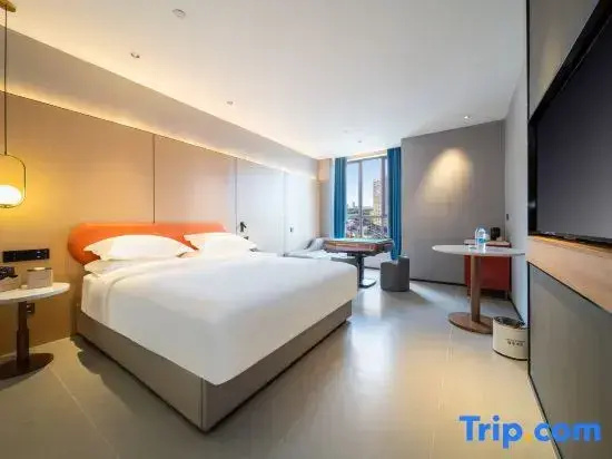 Premier room