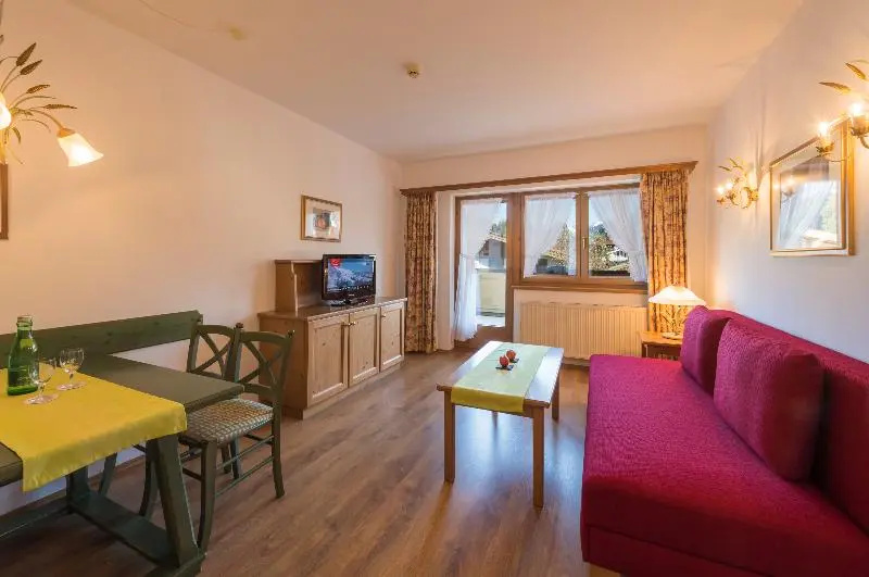 Lisi Family Hotel - Chambres