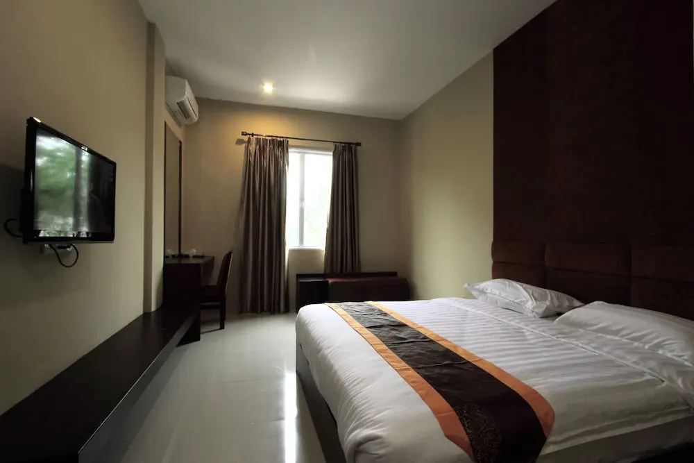 Deluxe room with courtyard view