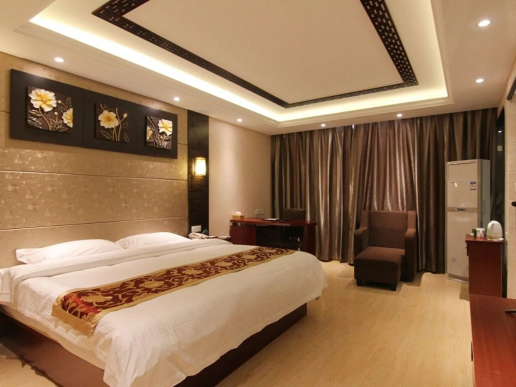 GreenTree Inn JiangSu ZHenjiang Jurong Yalong Hotel - Général