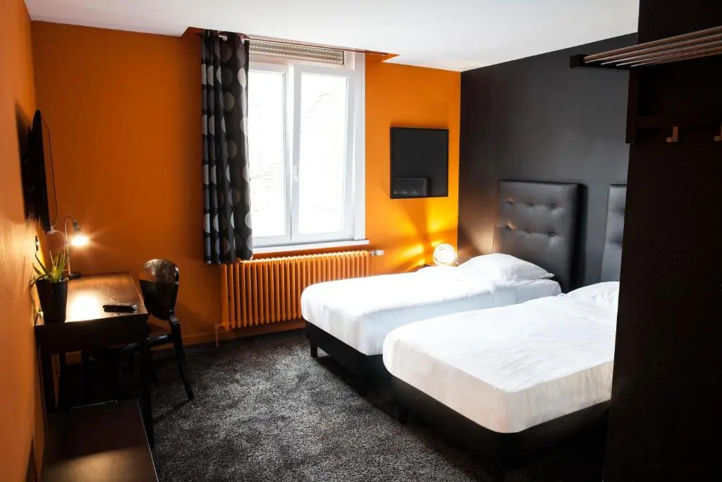 Standard Double room (twin beds)
