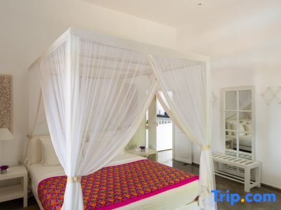 Taru Villas - 906