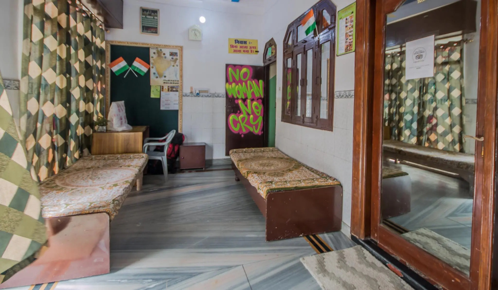 Friends Guest House & Hostel