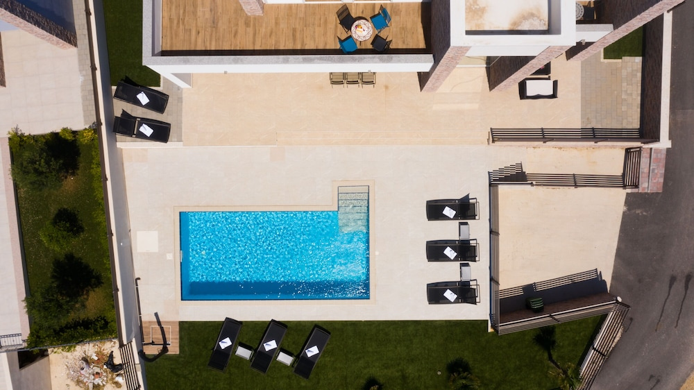 Luxury Villa Royal I with Private Pool