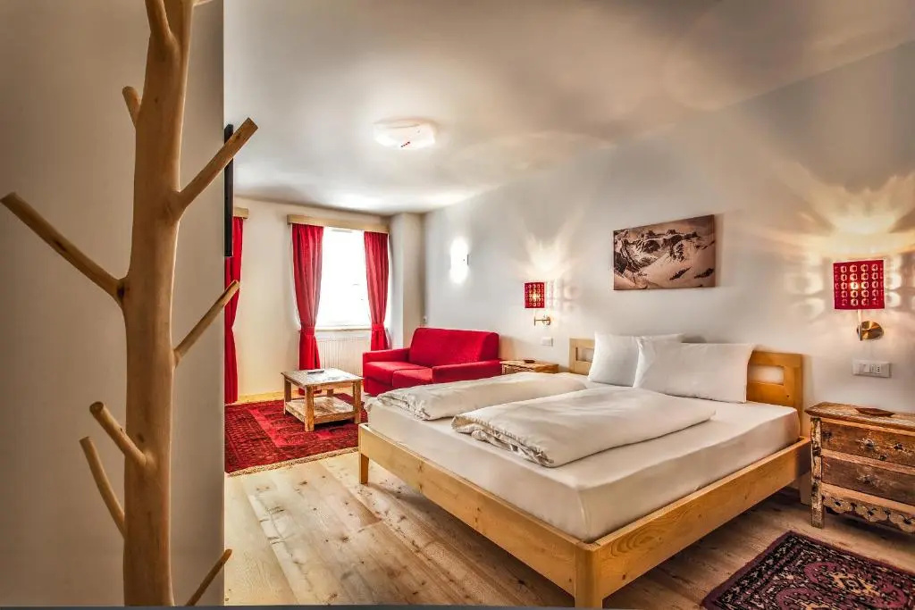Standard Double room (full double bed)