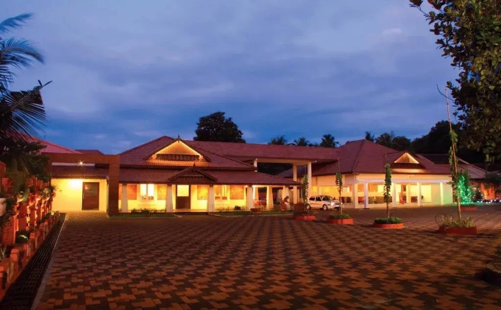 Eastend Clayhouse Chalakudy
