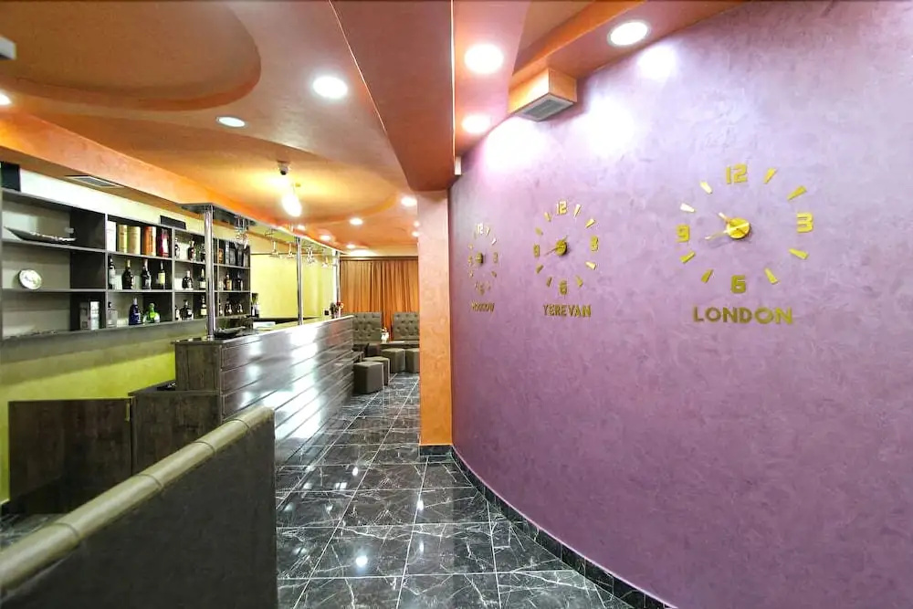 Hotel photo 13