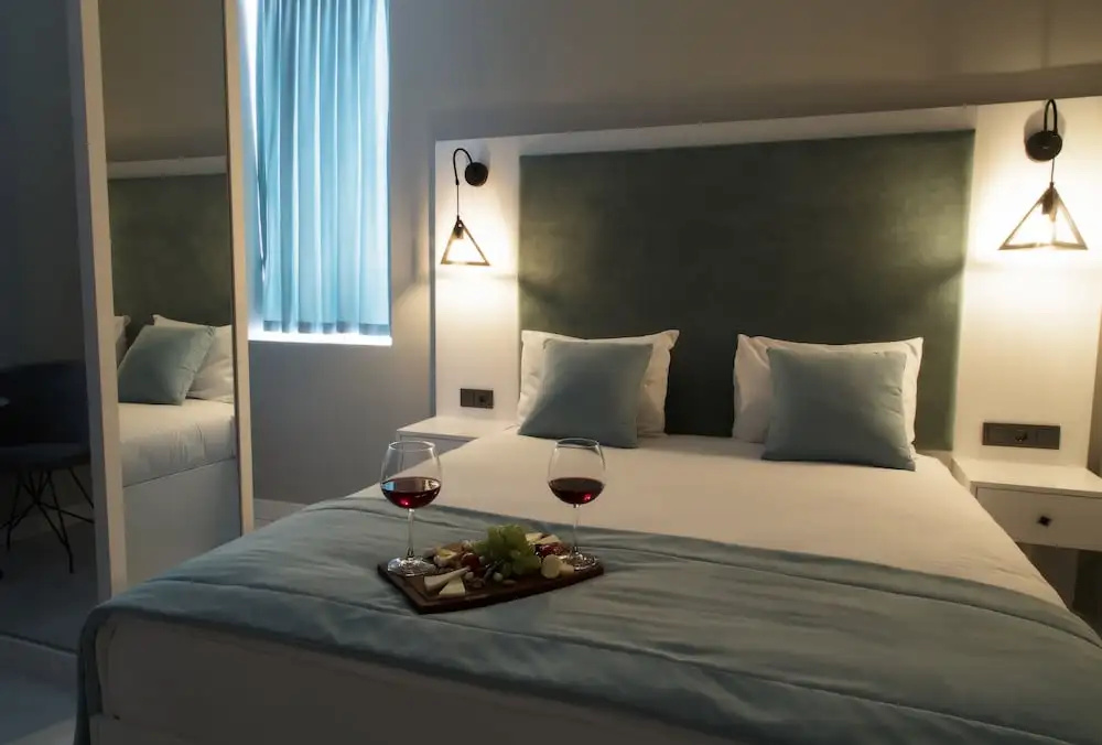 Des Suites Hotel — 2