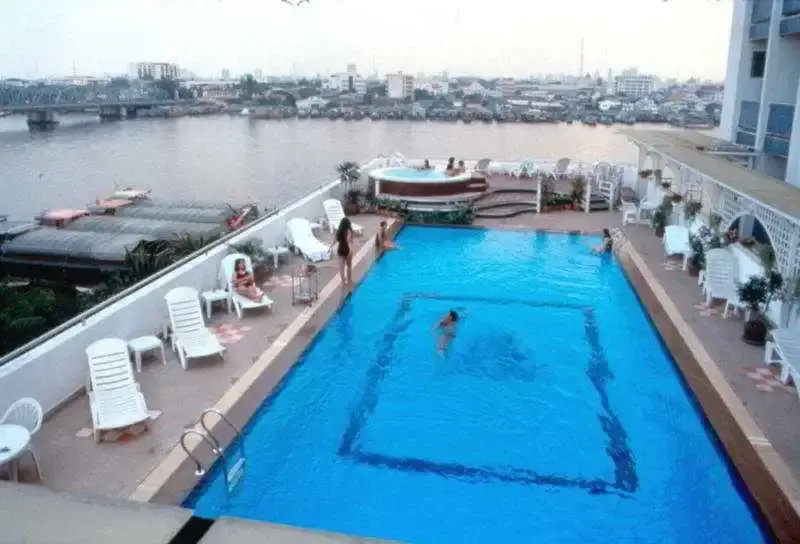 Riverside Bangkok Hotel — фото