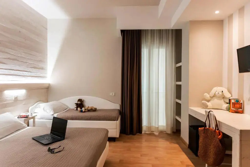 Mona Lisa Hotel - Chambres