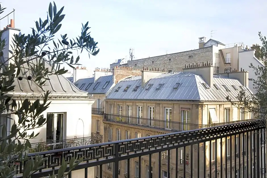 Hotel R de Paris 108