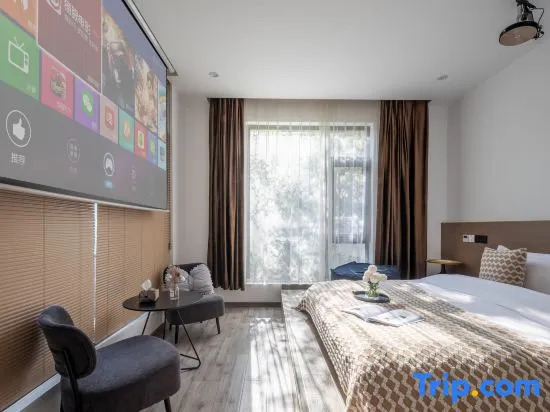 Royal Dragon Airport Hotel