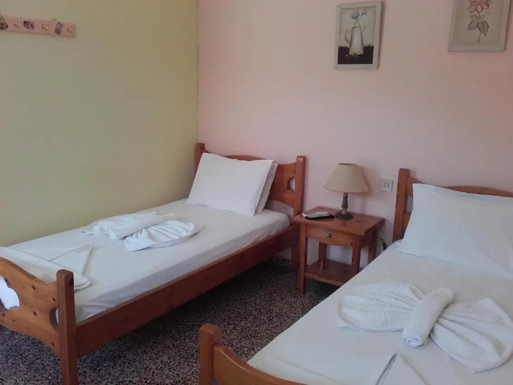 Standard Double room (twin beds)