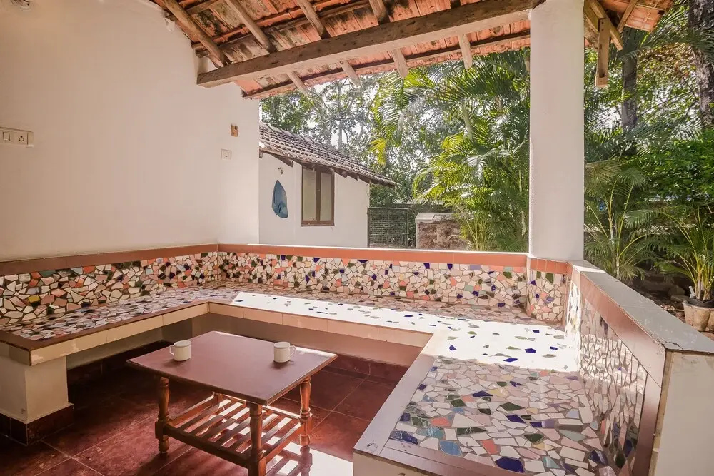OYO Home 19189 Designer Studio