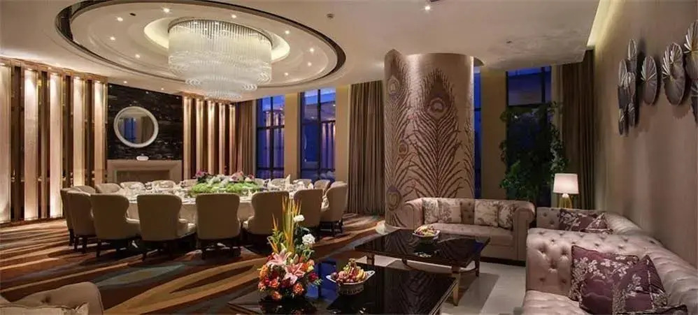 Chengdu Phoenix International Hotel - фото 38