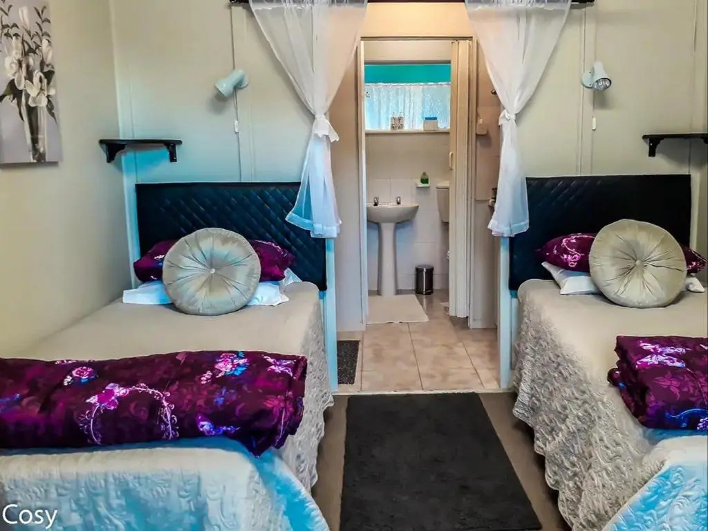 Standard Double room (twin beds)