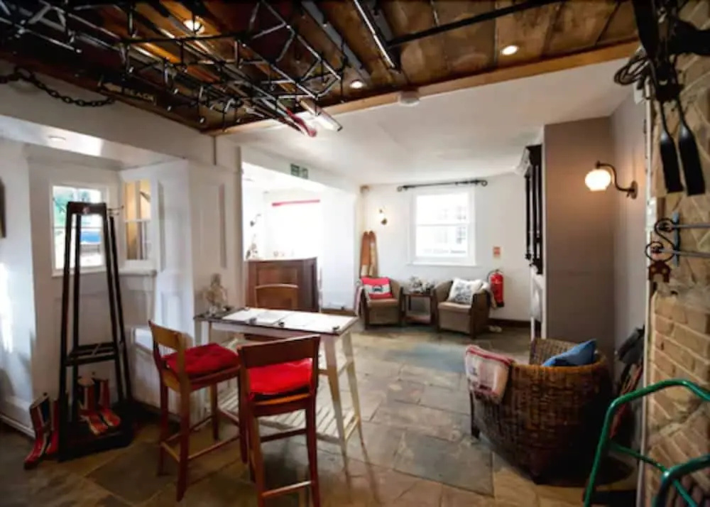 The White Cliffs Hotel - Chambres