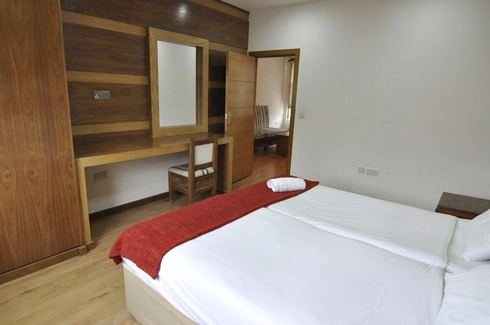 Kempsford House Apartments