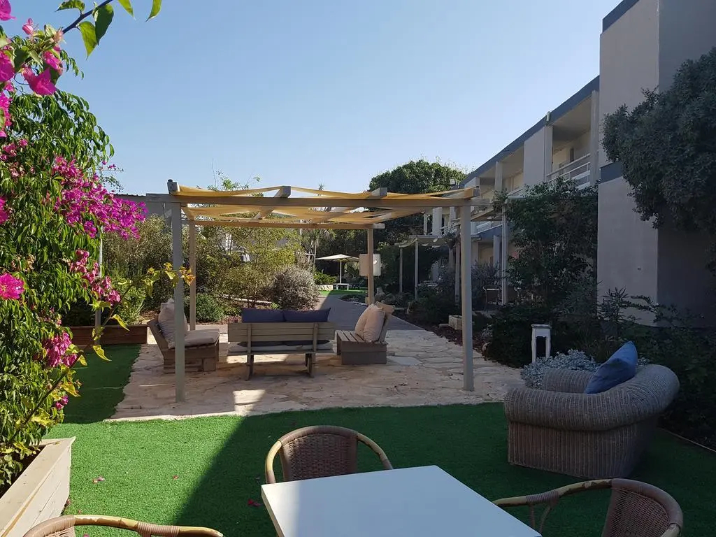 Q Village Hotel - Poleg Beach - фото 8
