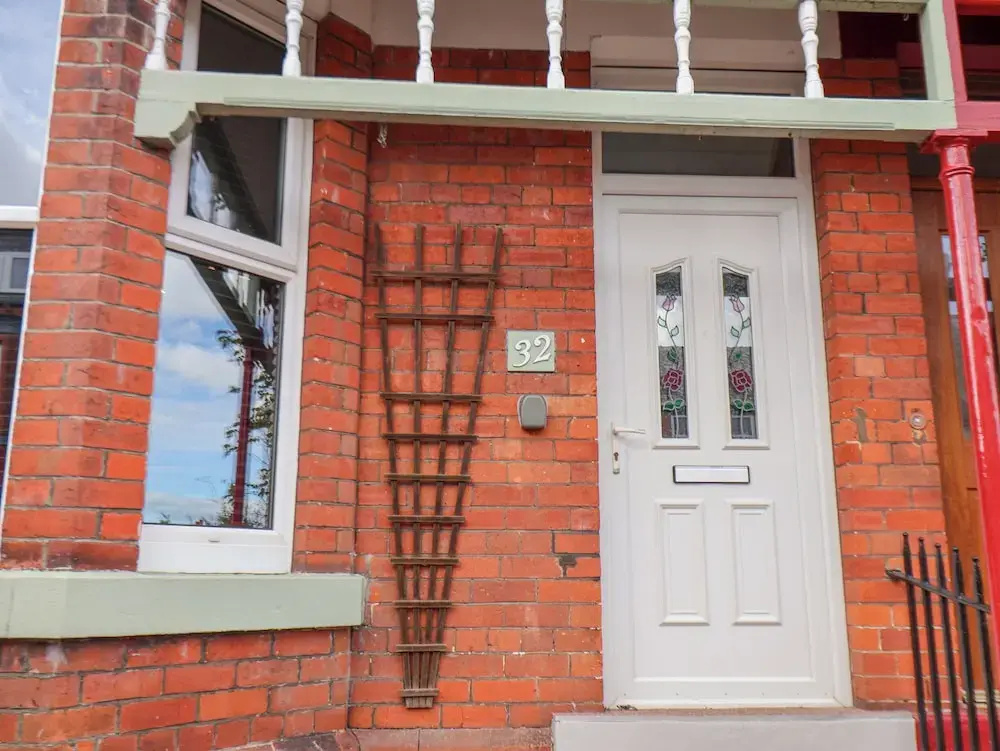 32 Ashville Avenue