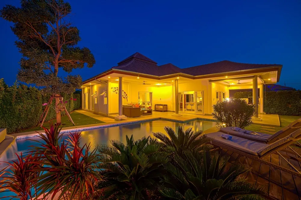 Modern 3 Bedroom Pool Villa MP67