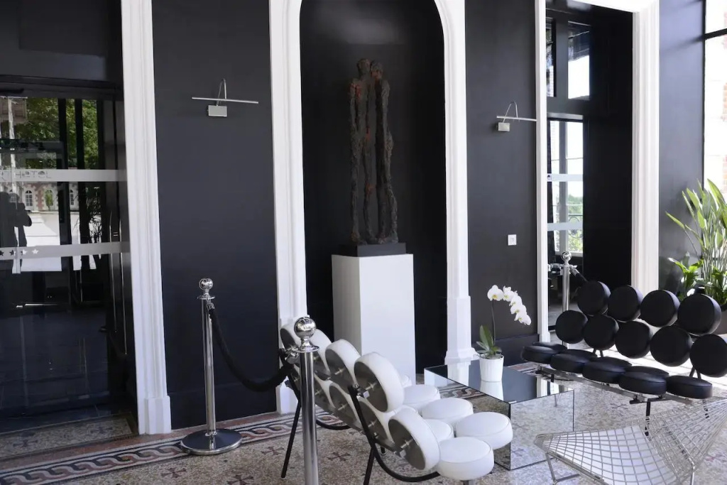 Art Hôtel Rochecorbon - Général