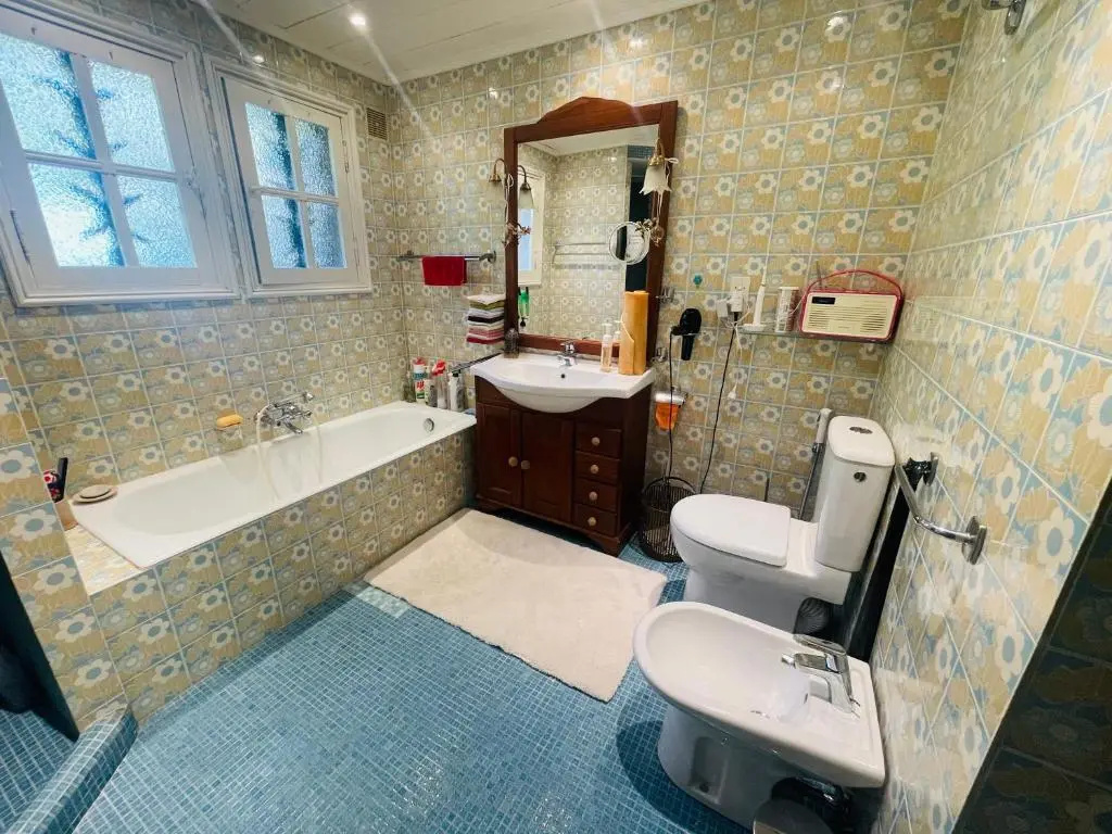 Standard Double room with garden view (full double bed)