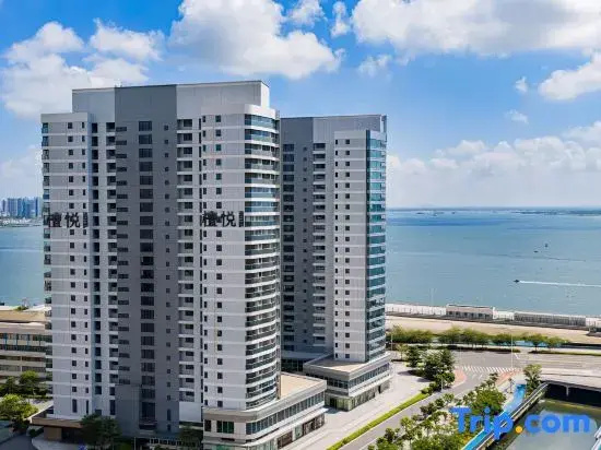 Tanyue Seaview Hotel (Zhanjiang Jinshawan Beach Wanda Plaza Branch)