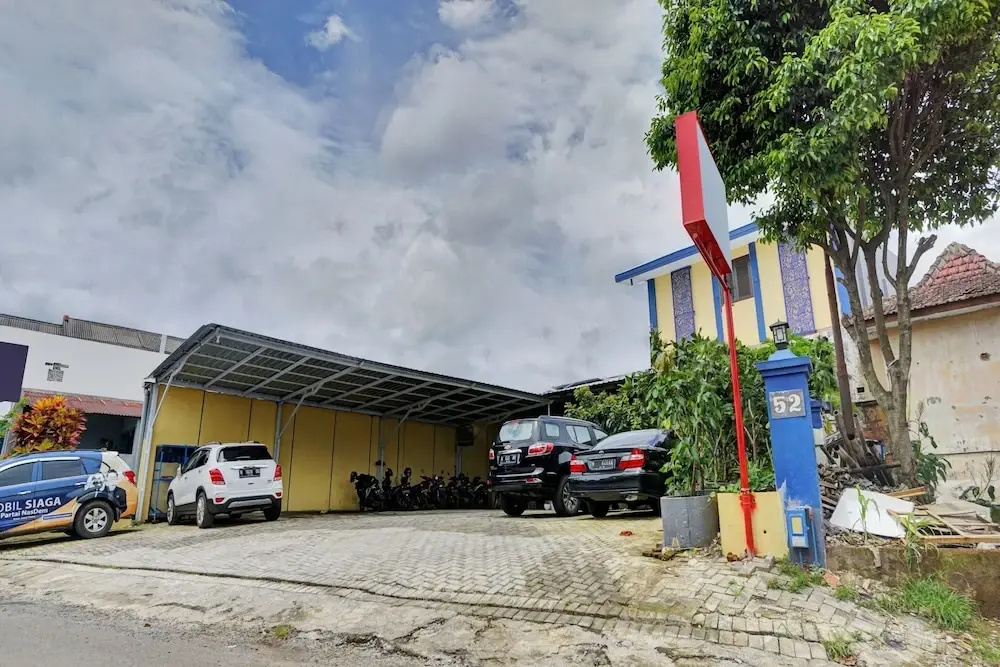 Hotel O Btc Guest House Syariah