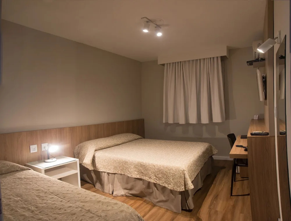 Real Hotel - Chambres