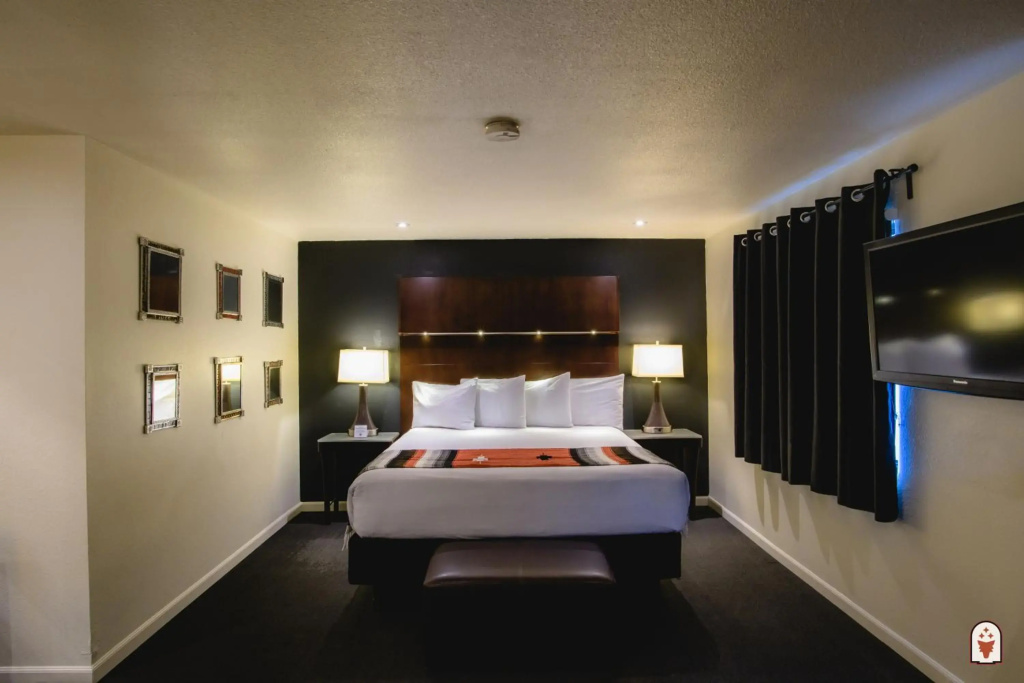Hotel photo 12