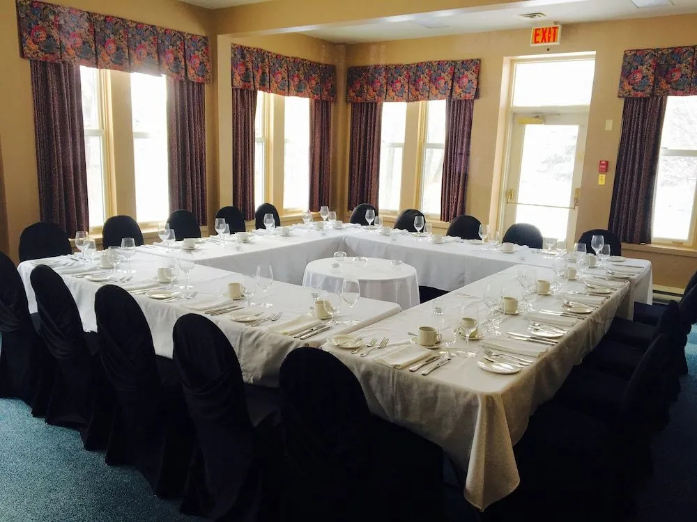 Westover Inn - Général