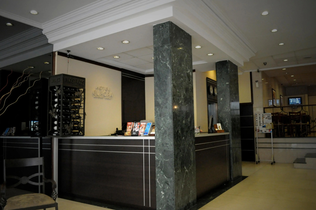 Hotel Europa — фото