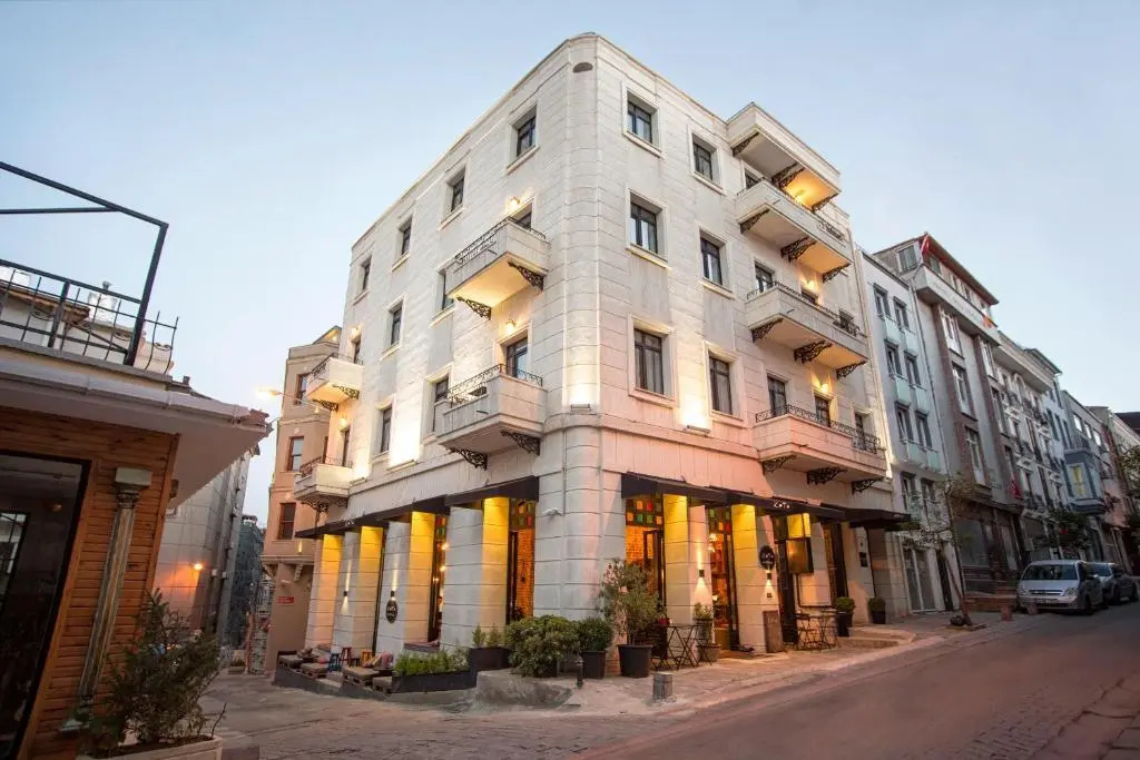 Отель Selvese Collection Hotel Galata 1875 — фото