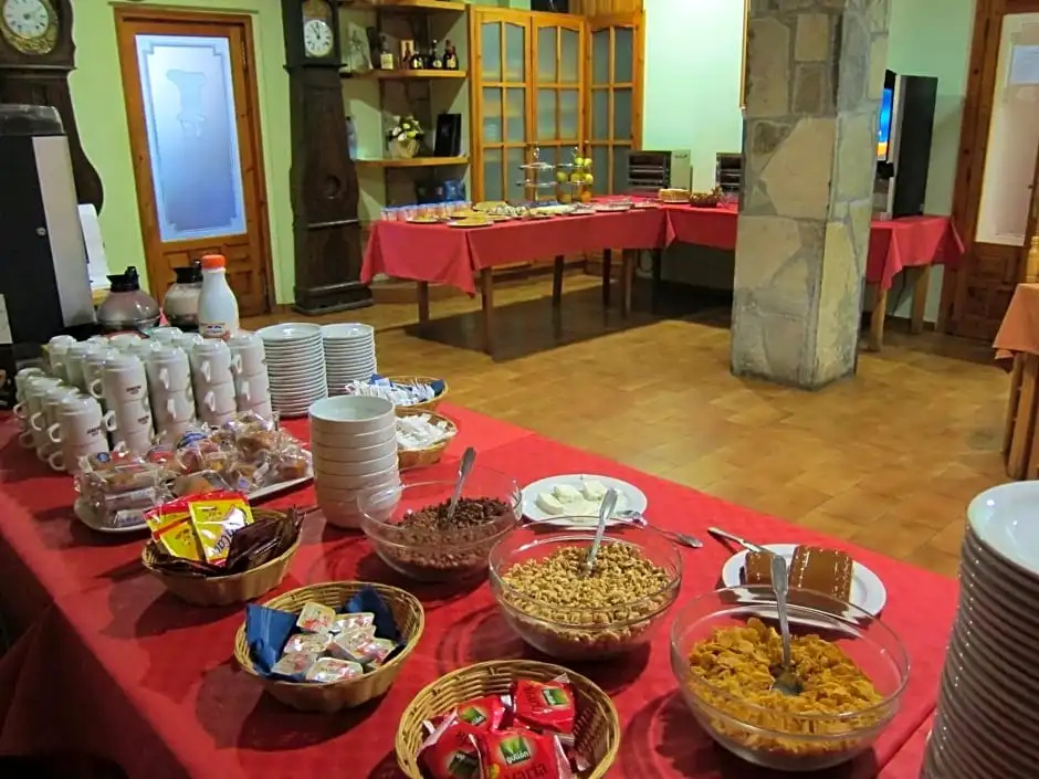 Hotel Mesón de L'Ainsa - Chambres