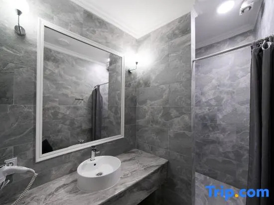 Номер Standard в Hannah Inn budget hotel