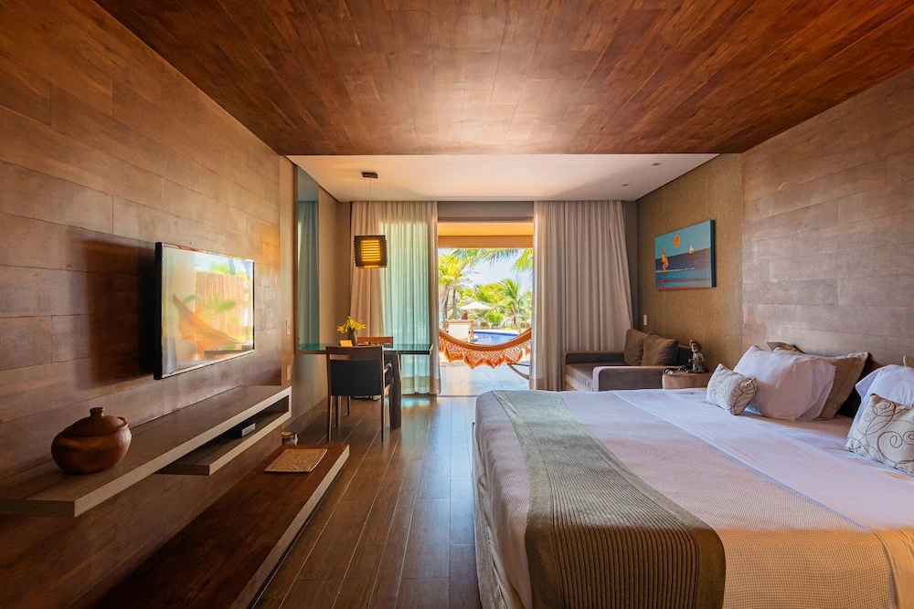 Premium Suite with balcony