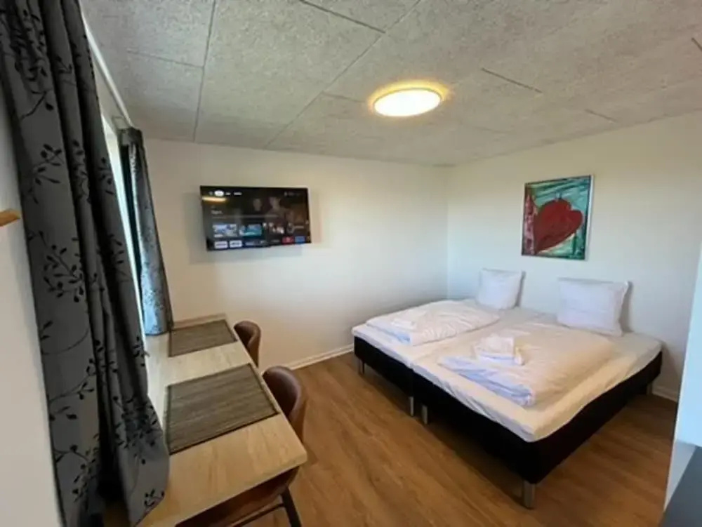Comfort Double room (full double bed)
