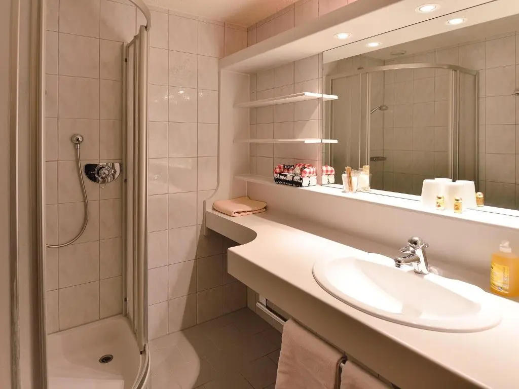 Hotel Pension Cafe Fritz - Chambres