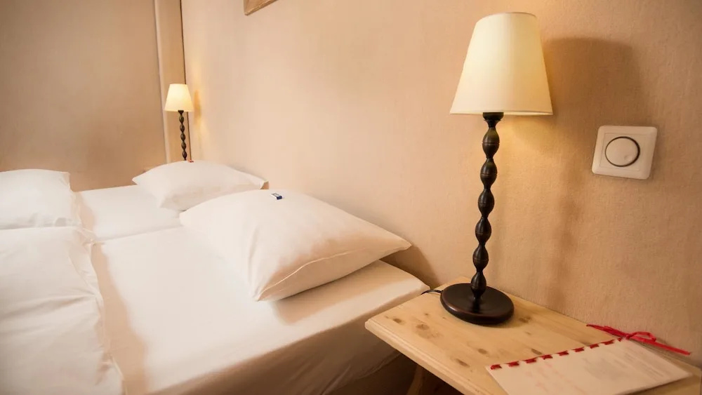 Hotel Suisse - Chambres