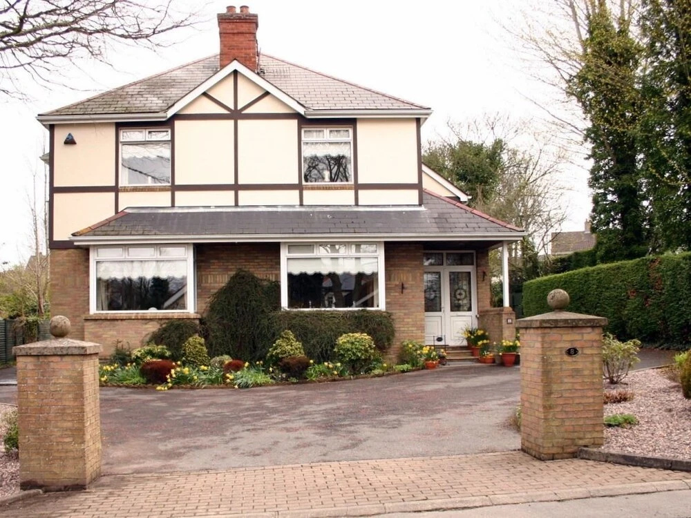 Number 8 Guest House