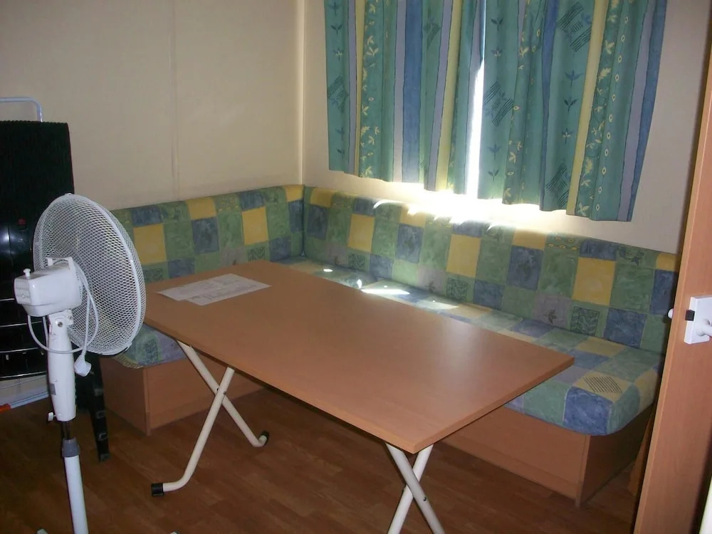 Voir la photo 2 — Camping de la Chapelette