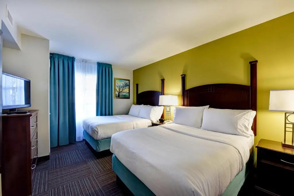 Staybridge Suites Guelph by IHG - Chambres