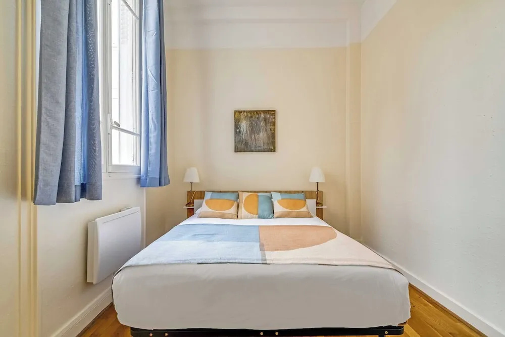 Voir la photo 4 — 1bdr/2p Apt - Near Monceau et Arc de Triomphe